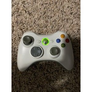 Official Microsoft Xbox 360 White Controller! Left Analog Gets Stuck At Times
